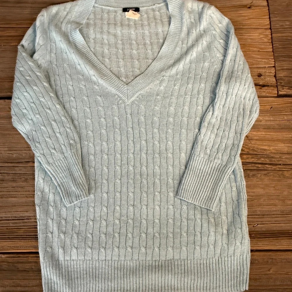 J. Crew Vneck cable knit linen sweater, Small